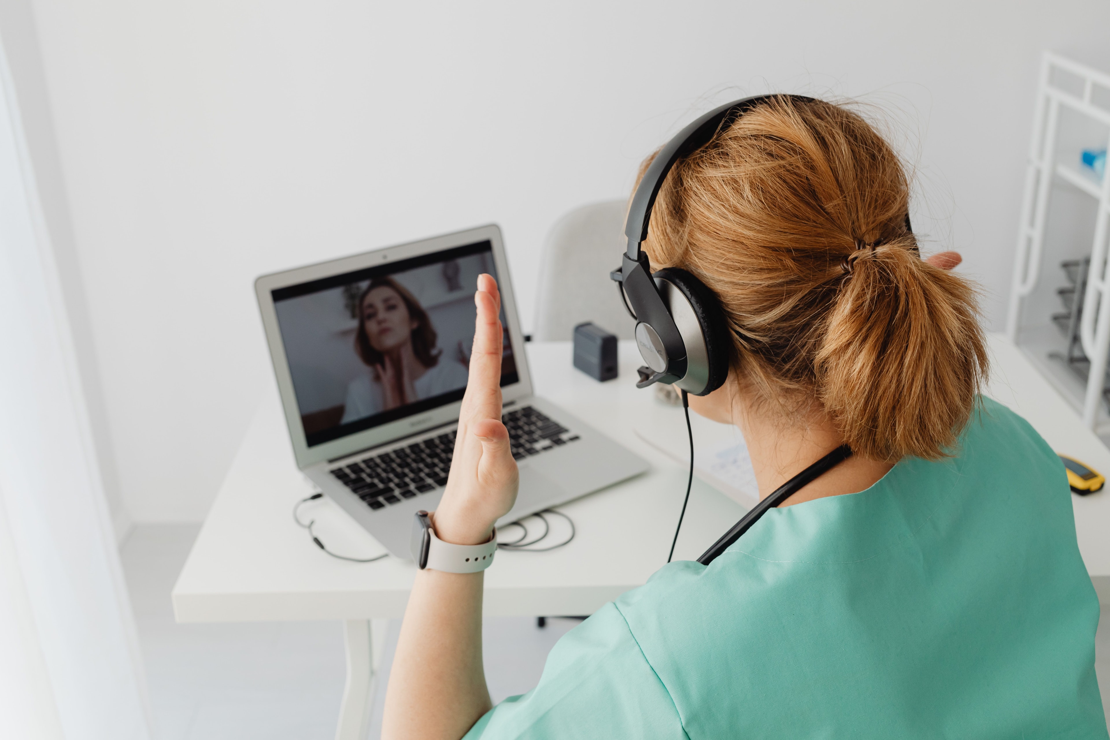 Specialist telehealth assessment